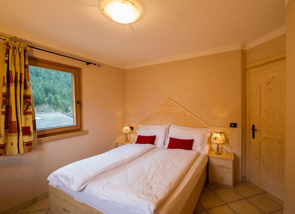 Chalet La Rugiada Bormio Habitación foto